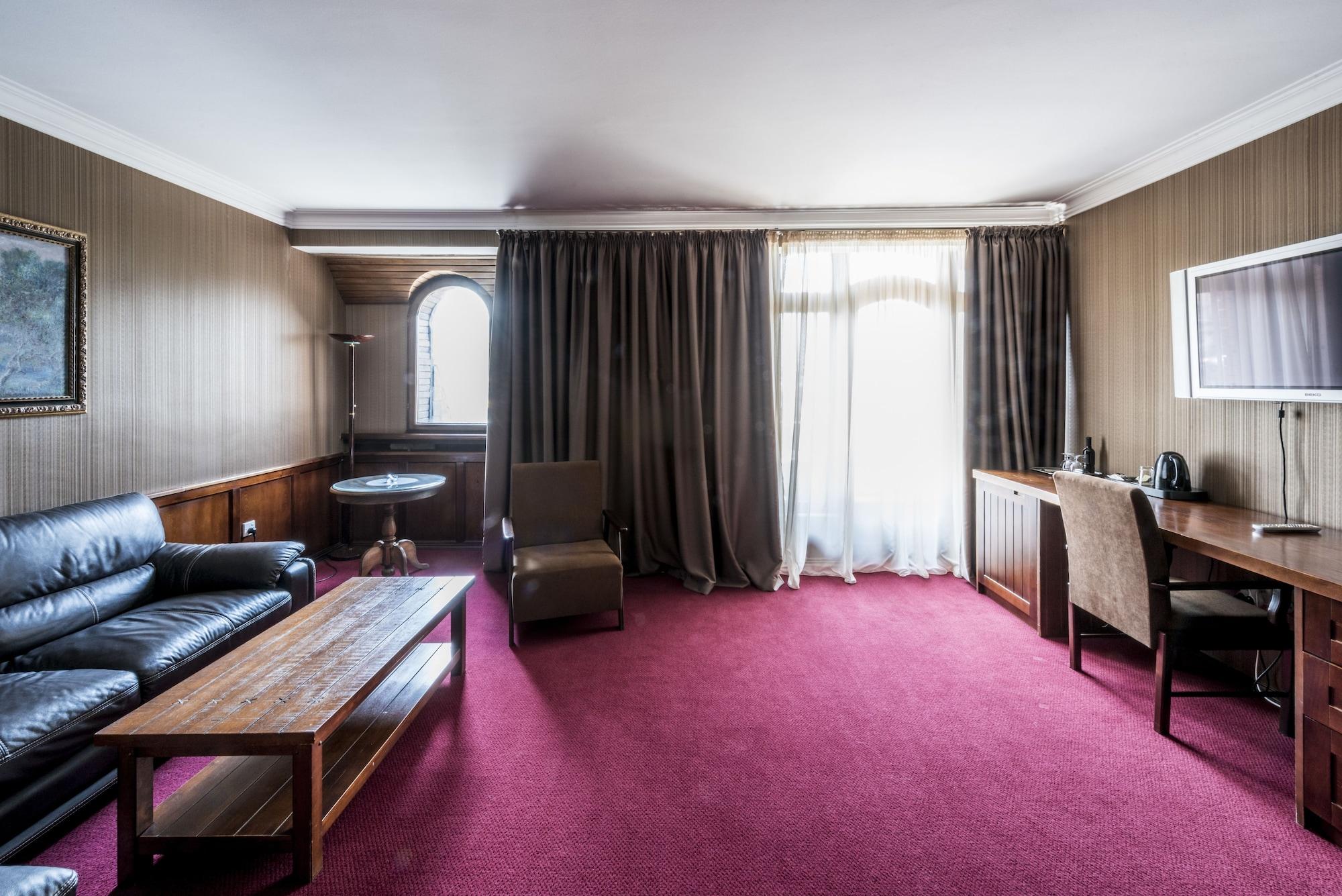 Hotel Kopala Тбілісі Екстер'єр фото