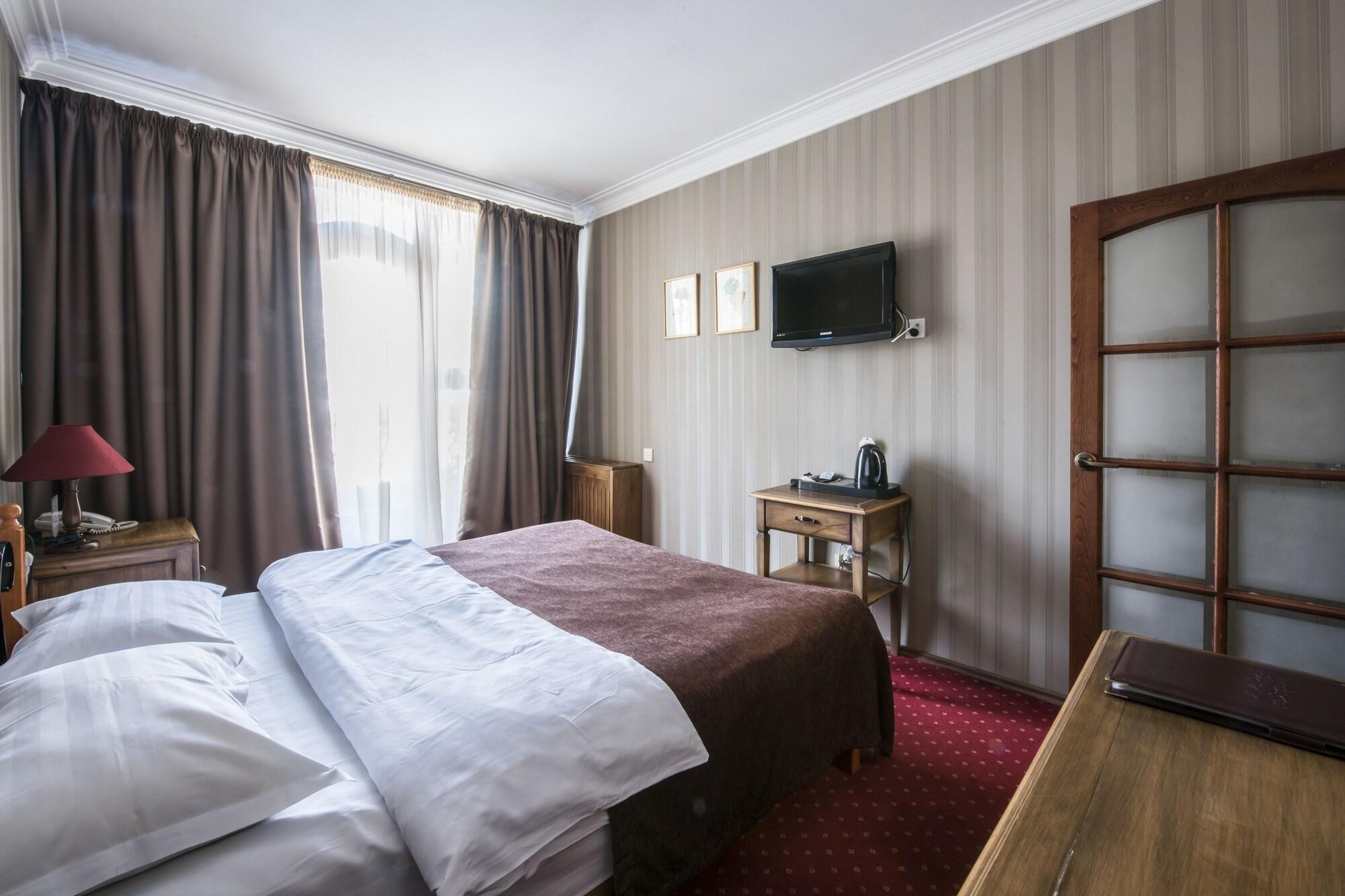 Hotel Kopala Тбілісі Екстер'єр фото